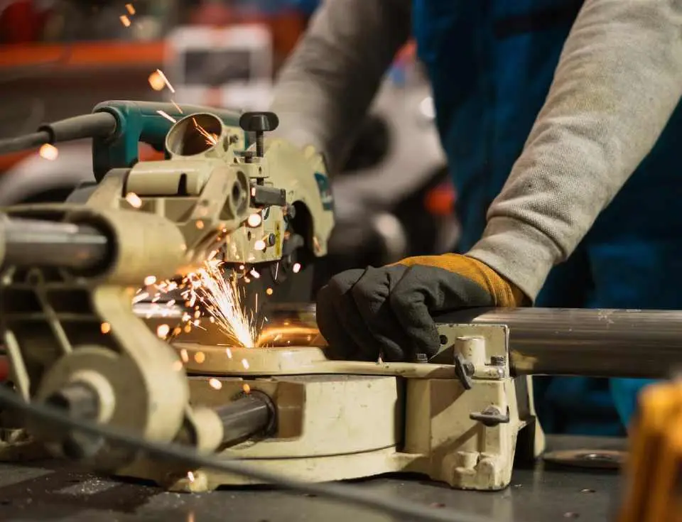 metal-manufacturing metal casting manufacturer in India facility
